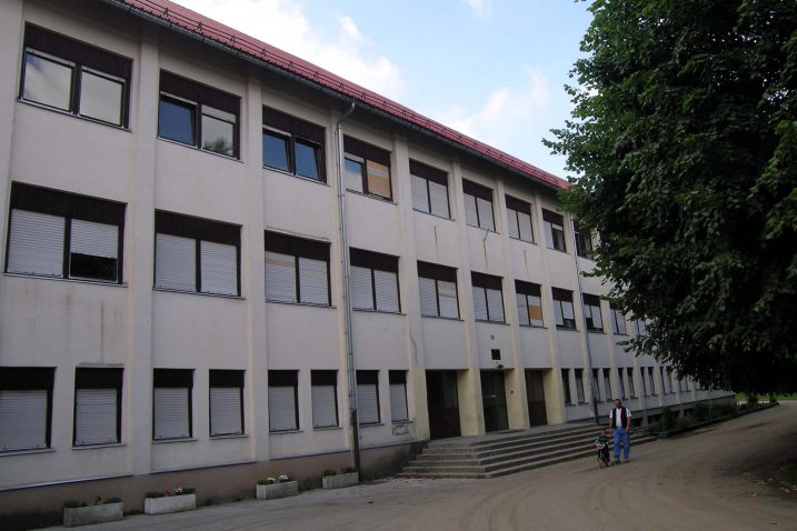 SŠ