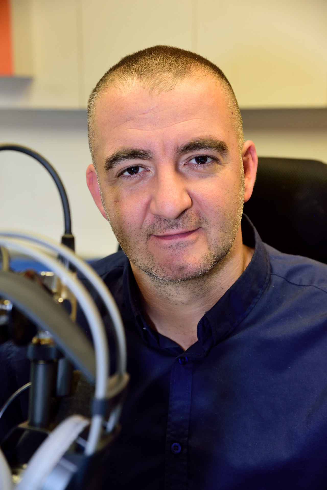 Dražen Crnković, novinar – tehničar