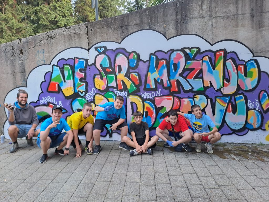 De