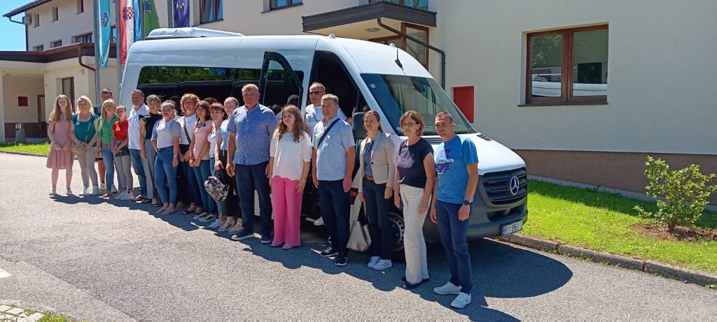 Vrbovsko-mini bus